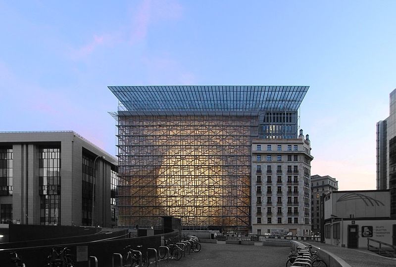 Europa-Gebäude, Brüssel, 2016 - Quelle: Wikipedia - Urheberrechte: Samynandparners - Lizenz: CC BY-SA 4.0